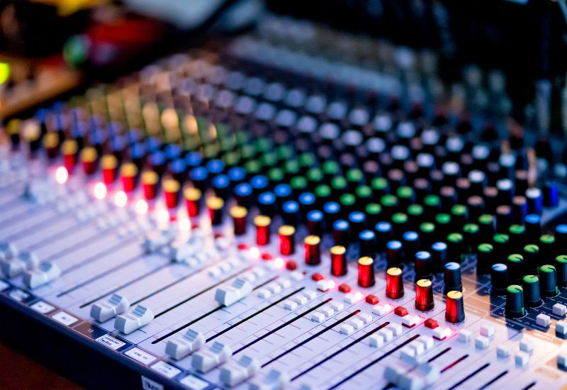 Sound mixer